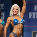 Studio Glamourin hyvä ystäva Emma Lehto Fitness Classic 2014 Body Fitness jr. sija Kuvassa Studio Glamourin Laittamat ripset ja kynnet.